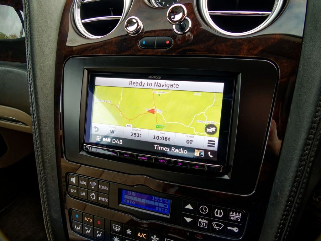 Used Bentley Continental 2004 for sale - 76333789: Photo 28