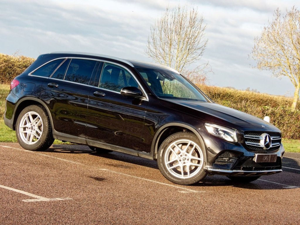 Used Mercedes-Benz GLC 2018 for sale - 77153849: Photo 2