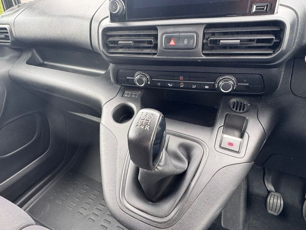 Vehicle 28