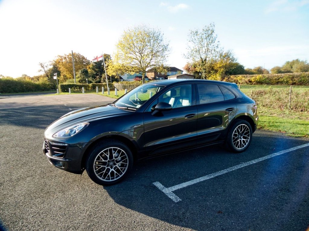 Used Porsche Macan 2016 for sale - 76385835: Photo 17