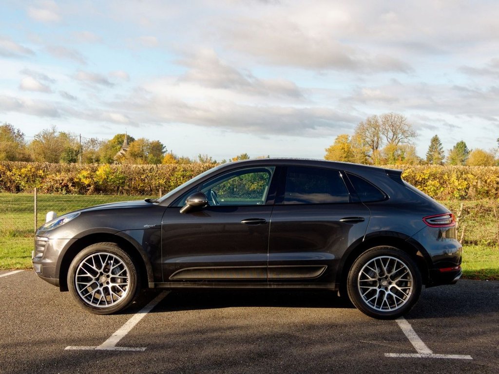 Used Porsche Macan 2016 for sale - 76385835: Photo 6