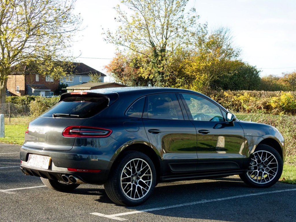 Used Porsche Macan 2016 for sale - 76385835: Photo 8