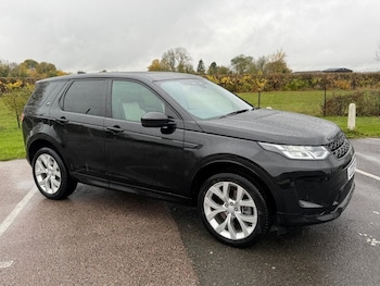Used Land Rover Discovery Sport 2022 for sale - 76417653: Photo