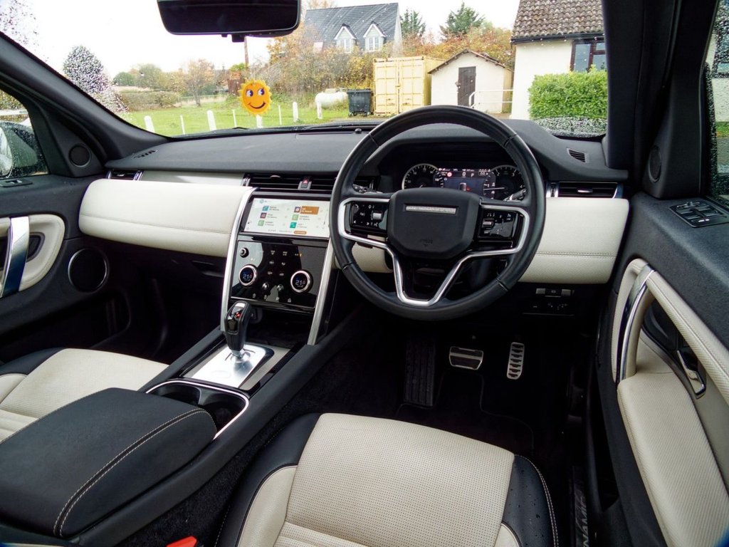 Used Land Rover Discovery Sport 2022 for sale - 76417653: Photo 33
