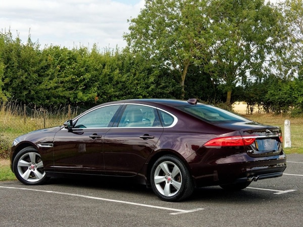 Used Jaguar XF 2017 for sale - 75548798: Photo 11