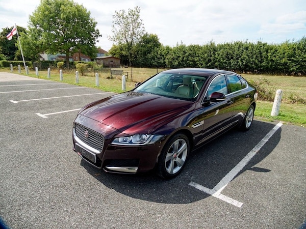 Used Jaguar XF 2017 for sale - 75548798: Photo 17