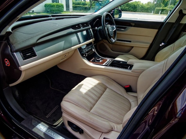 Used Jaguar XF 2017 for sale - 75548798: Photo 28
