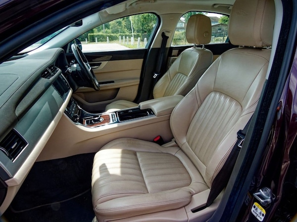 Used Jaguar XF 2017 for sale - 75548798: Photo 29