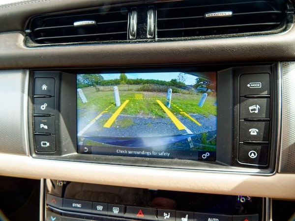 Used Jaguar XF 2017 for sale - 75548798: Photo 39