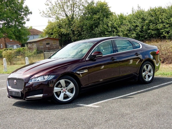 Used Jaguar XF 2017 for sale - 75548798: Photo 5