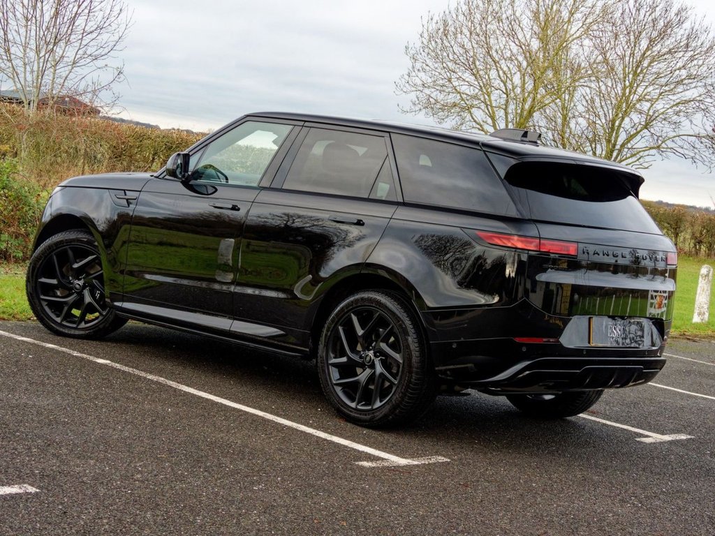 Used Land Rover Range Rover Sport 2024 for sale - 76724618: Photo 12