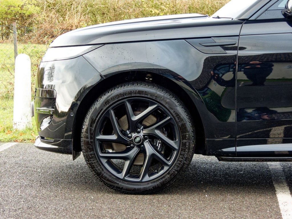 Used Land Rover Range Rover Sport 2024 for sale - 76724618: Photo 14