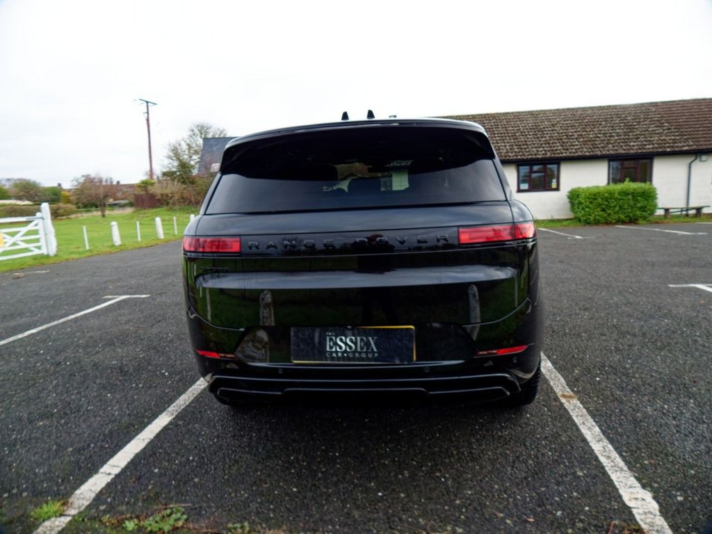 Used Land Rover Range Rover Sport 2024 for sale - 76724618: Photo 21