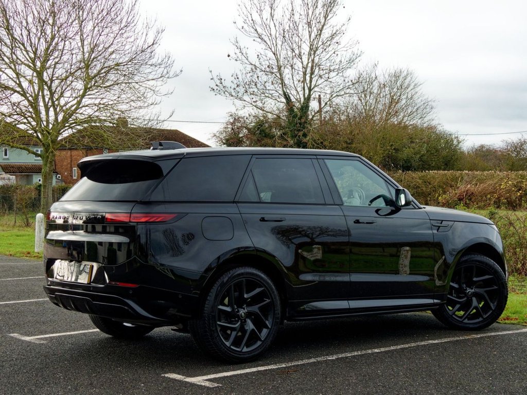 Used Land Rover Range Rover Sport 2024 for sale - 76724618: Photo 8