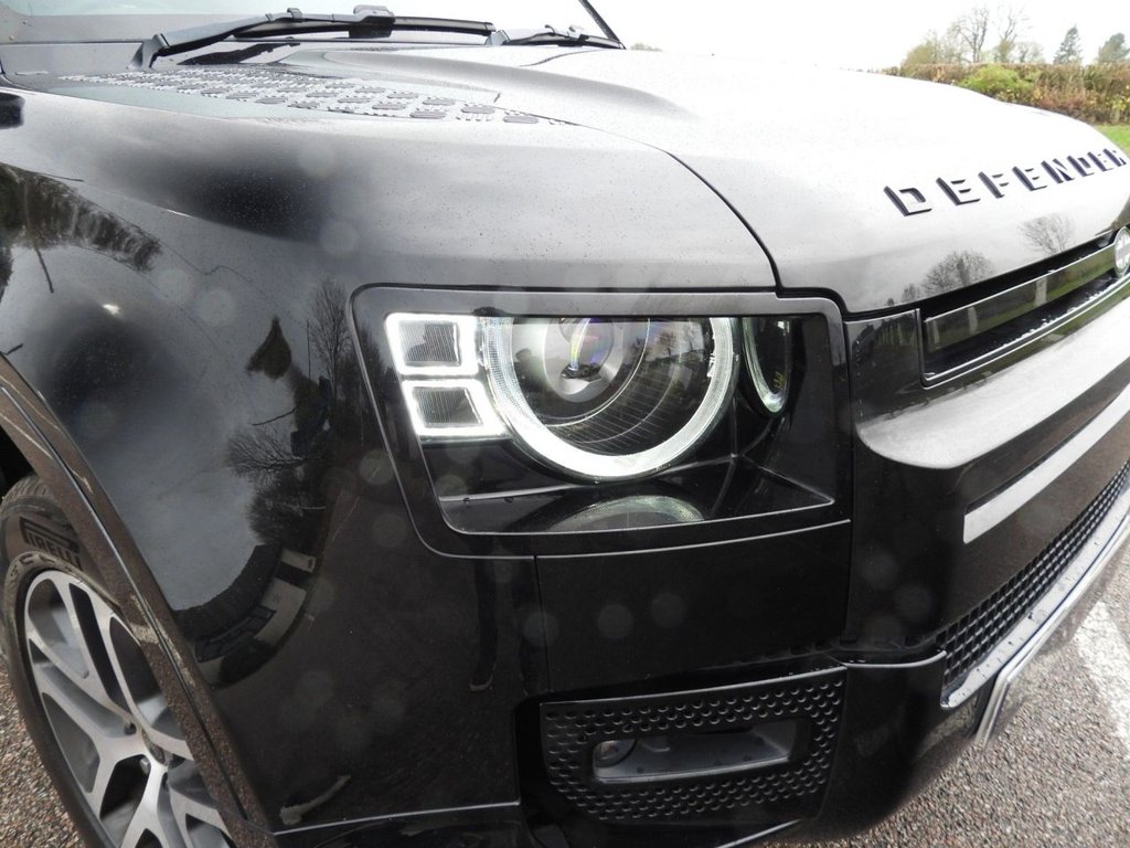 Used Land Rover Defender 2022 for sale - 76546668: Photo 16