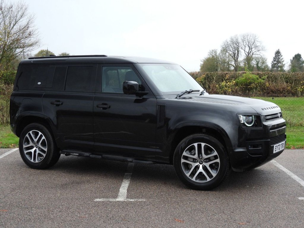 Used Land Rover Defender 2022 for sale - 76546668: Photo 2