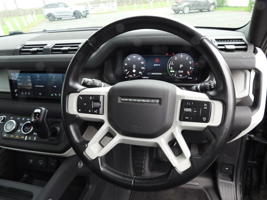 Used Land Rover Defender 2022 for sale - 76546668: Photo 27