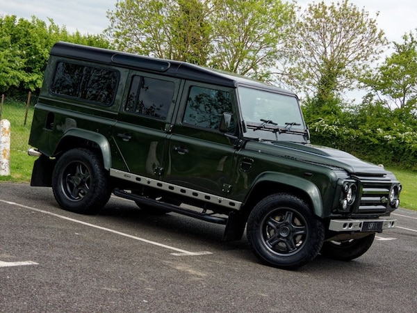 Used Land Rover Defender 110 2008 for sale - 74570651: Photo 2