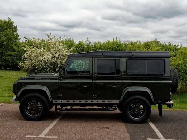 Used Land Rover Defender 110 2008 for sale - 74570651: Photo 6
