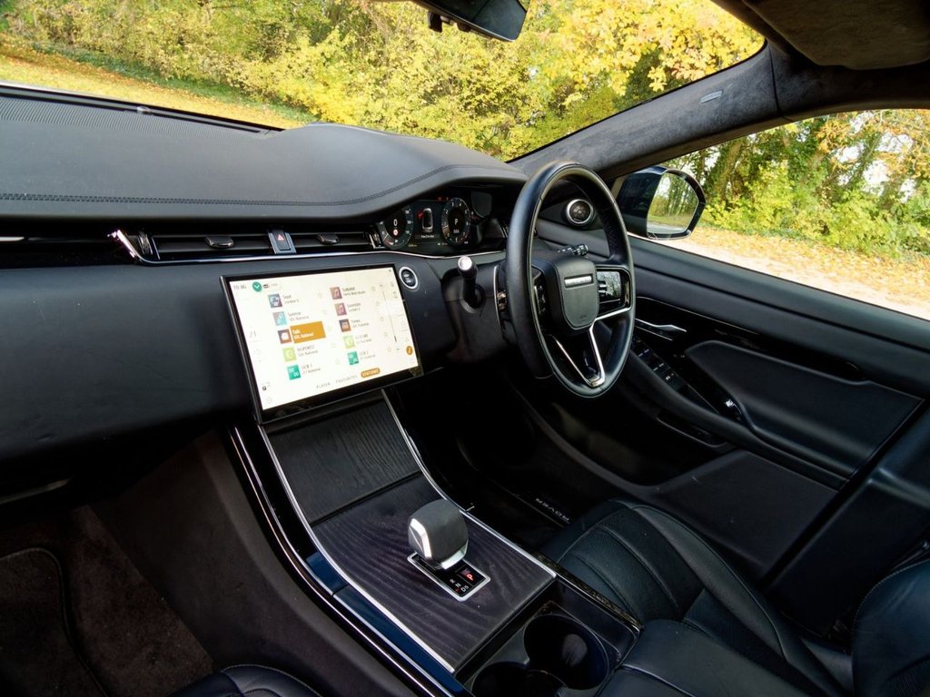 Used Land Rover Range Rover Evoque 2024 for sale - 76386527: Photo 31