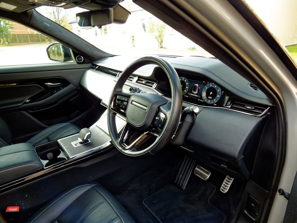 Used Land Rover Range Rover Evoque 2024 for sale - 76386527: Photo 37