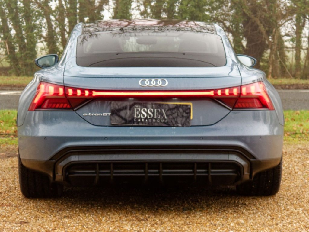 Used Audi e-tron GT 2024 for sale - 77139758: Photo 10