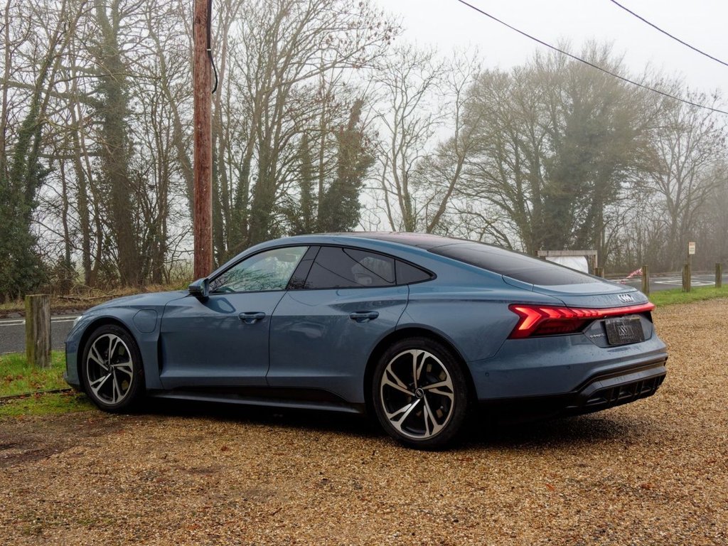 Used Audi e-tron GT 2024 for sale - 77139758: Photo 11