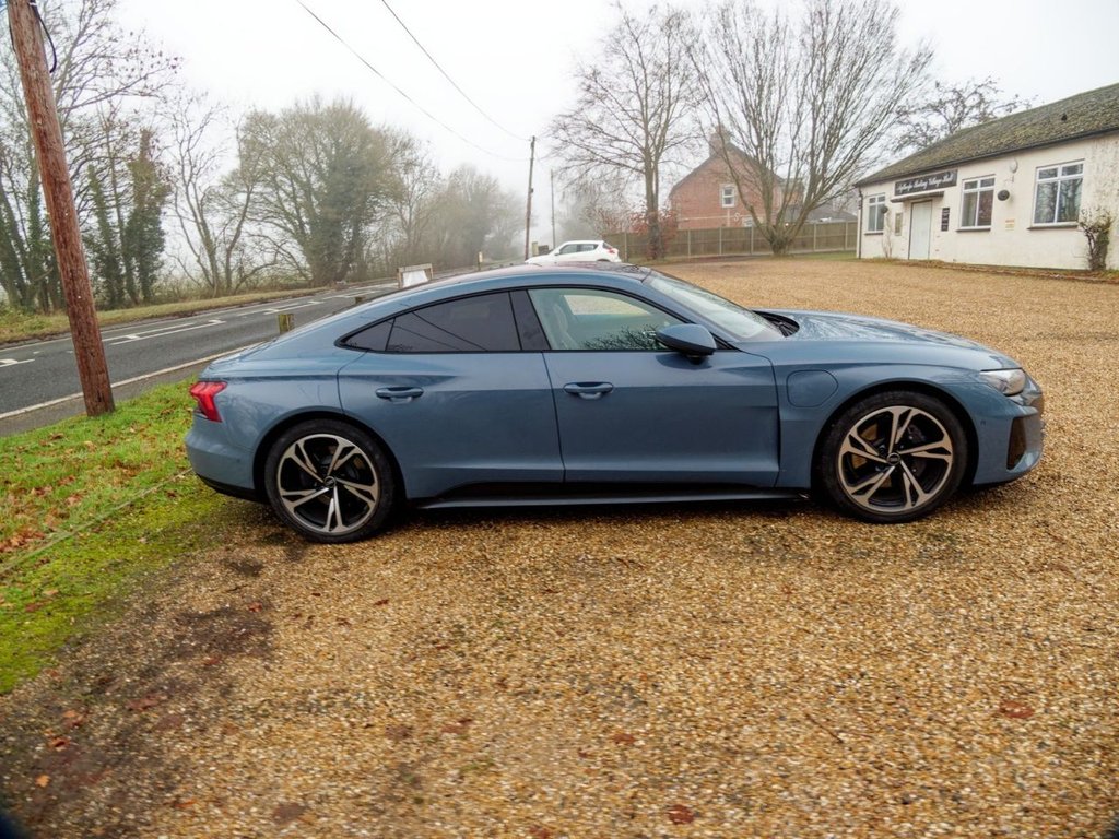 Used Audi e-tron GT 2024 for sale - 77139758: Photo 24