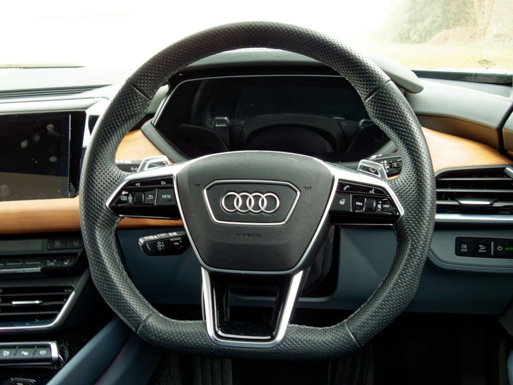 Used Audi e-tron GT 2024 for sale - 77139758: Photo 34