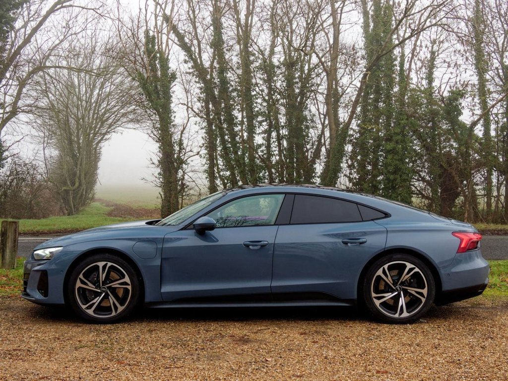 Used Audi e-tron GT 2024 for sale - 77139758: Photo 6