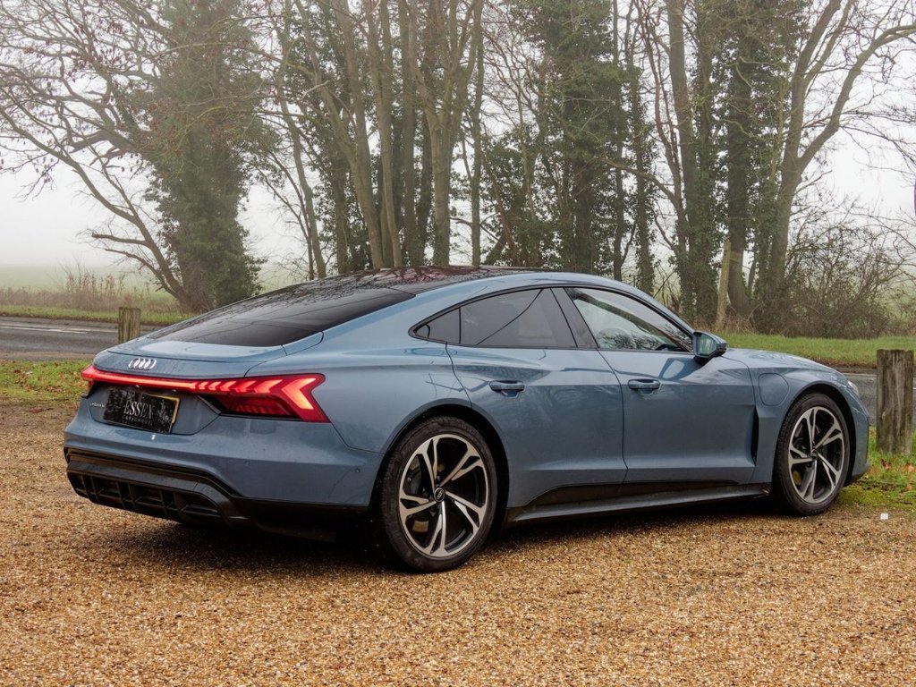 Used Audi e-tron GT 2024 for sale - 77139758: Photo 8