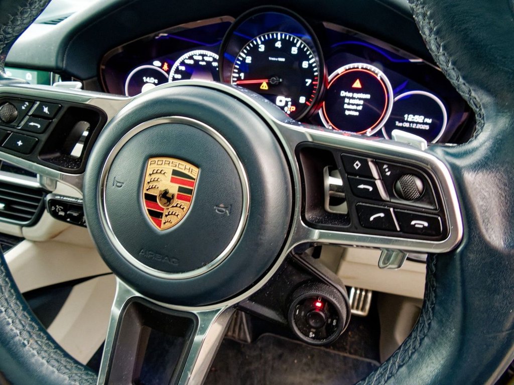 Used Porsche Cayenne 2019 for sale - 76883471: Photo 38