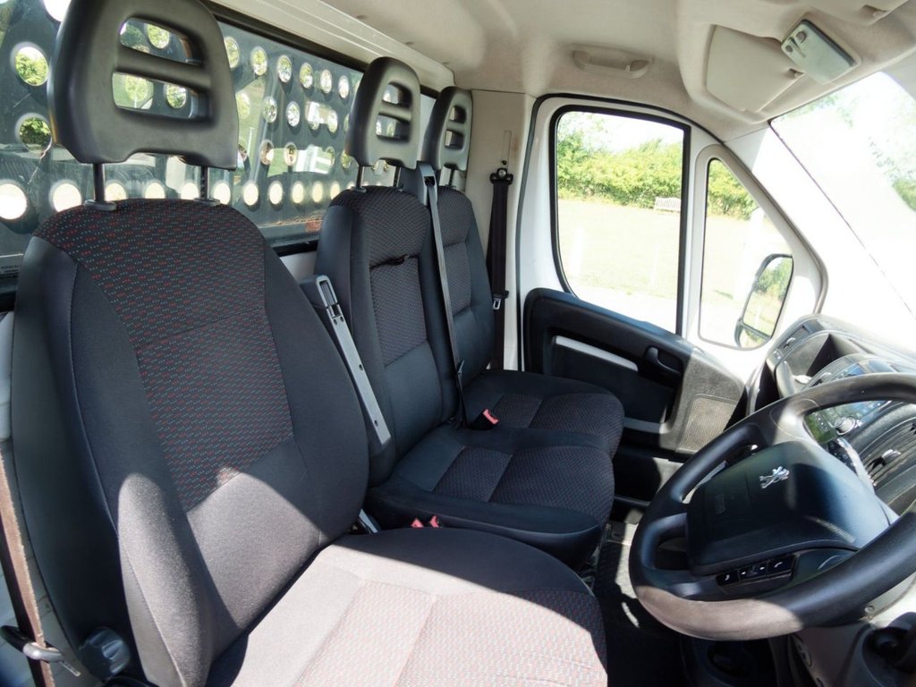 Vehicle 29