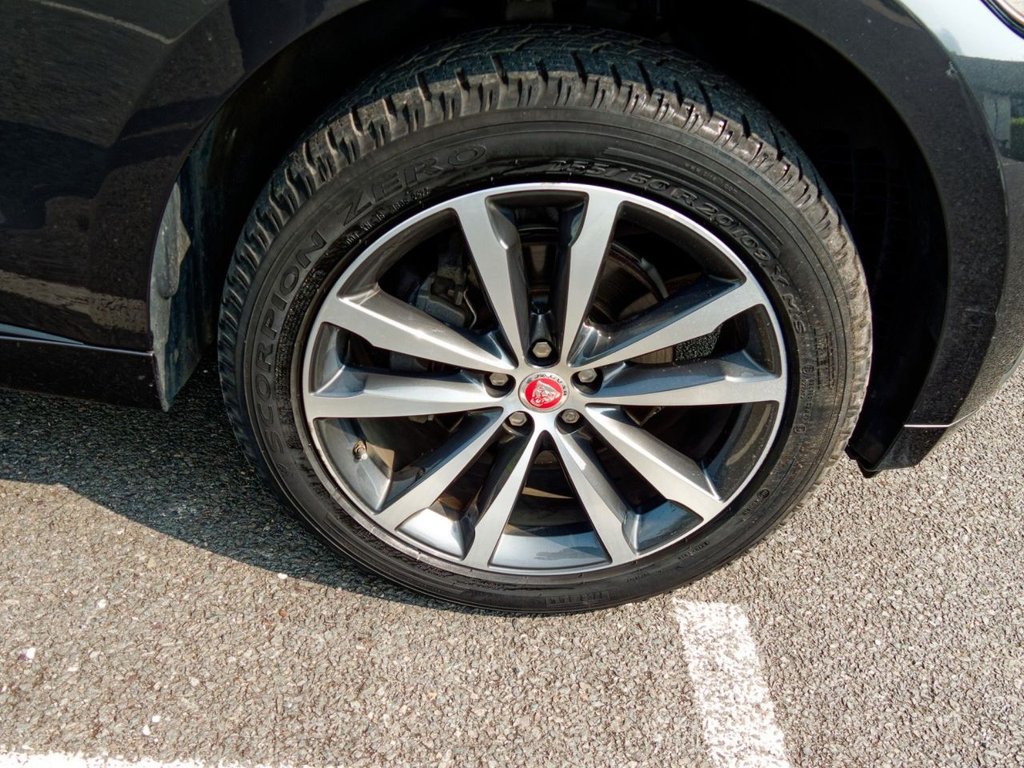 Used Jaguar F-Pace 2019 for sale - 77122112: Photo 14