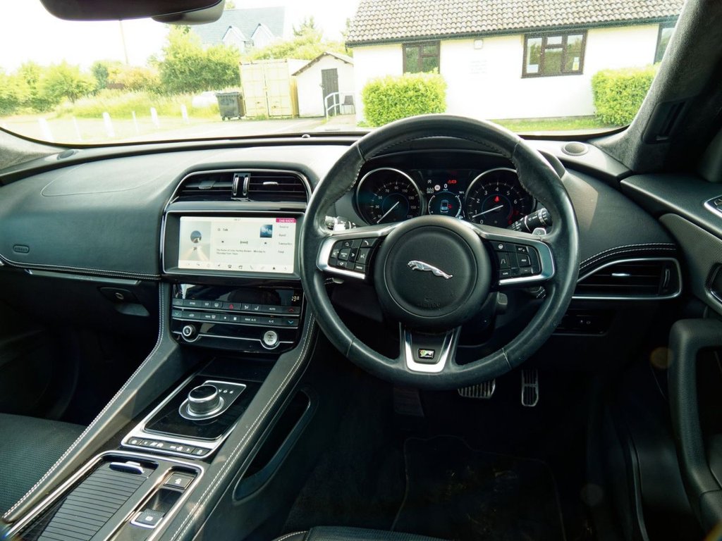 Used Jaguar F-Pace 2019 for sale - 77122112: Photo 20