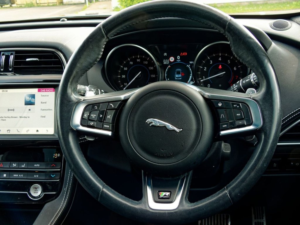 Used Jaguar F-Pace 2019 for sale - 77122112: Photo 21