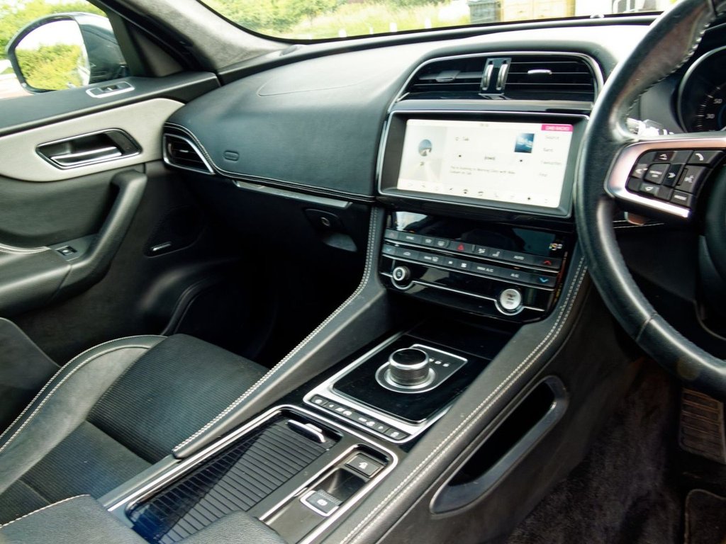 Used Jaguar F-Pace 2019 for sale - 77122112: Photo 23