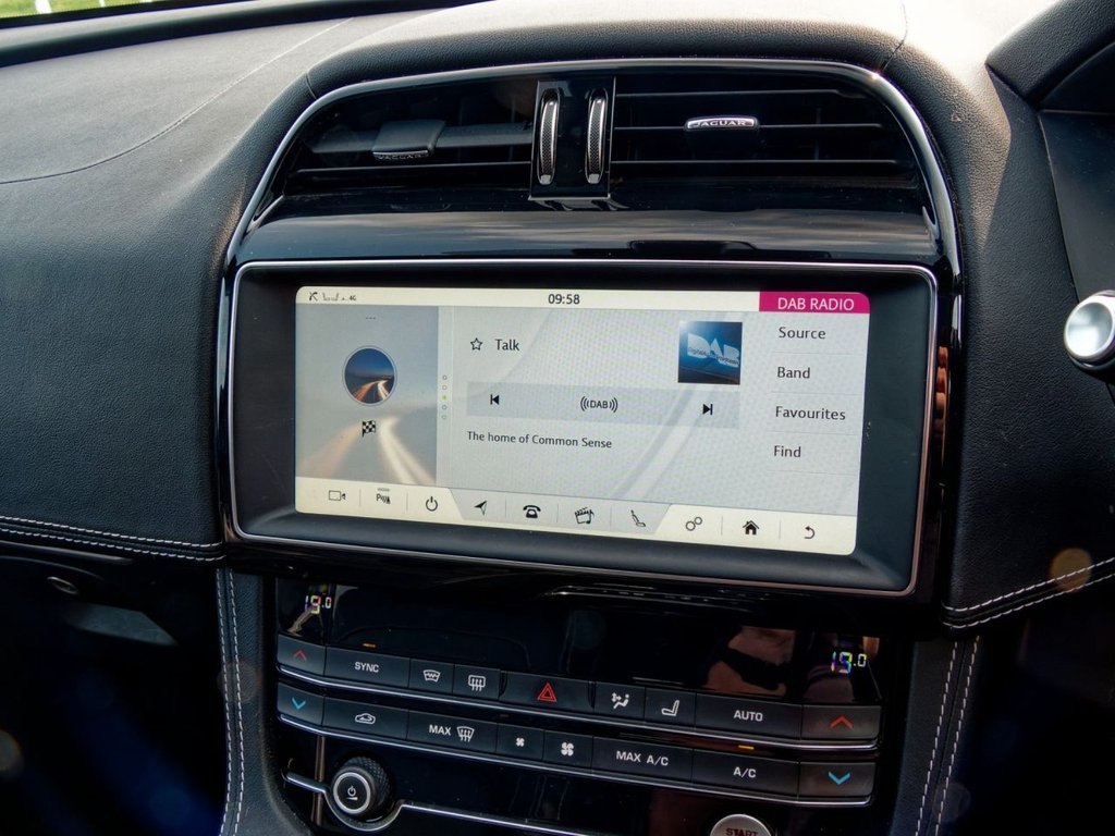 Used Jaguar F-Pace 2019 for sale - 77122112: Photo 27