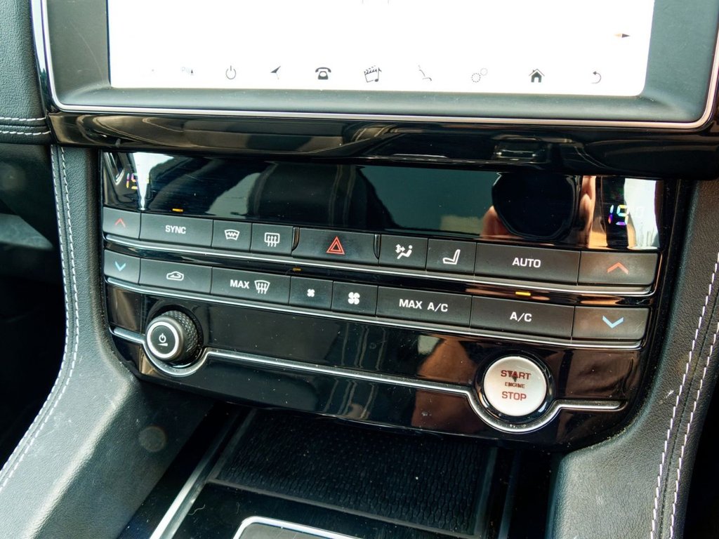 Used Jaguar F-Pace 2019 for sale - 77122112: Photo 30