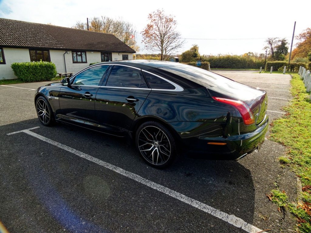 Used Jaguar XJ 2011 for sale - 76469585: Photo 19