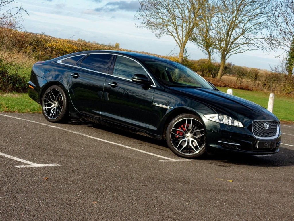 Used Jaguar XJ 2011 for sale - 76469585: Photo 2