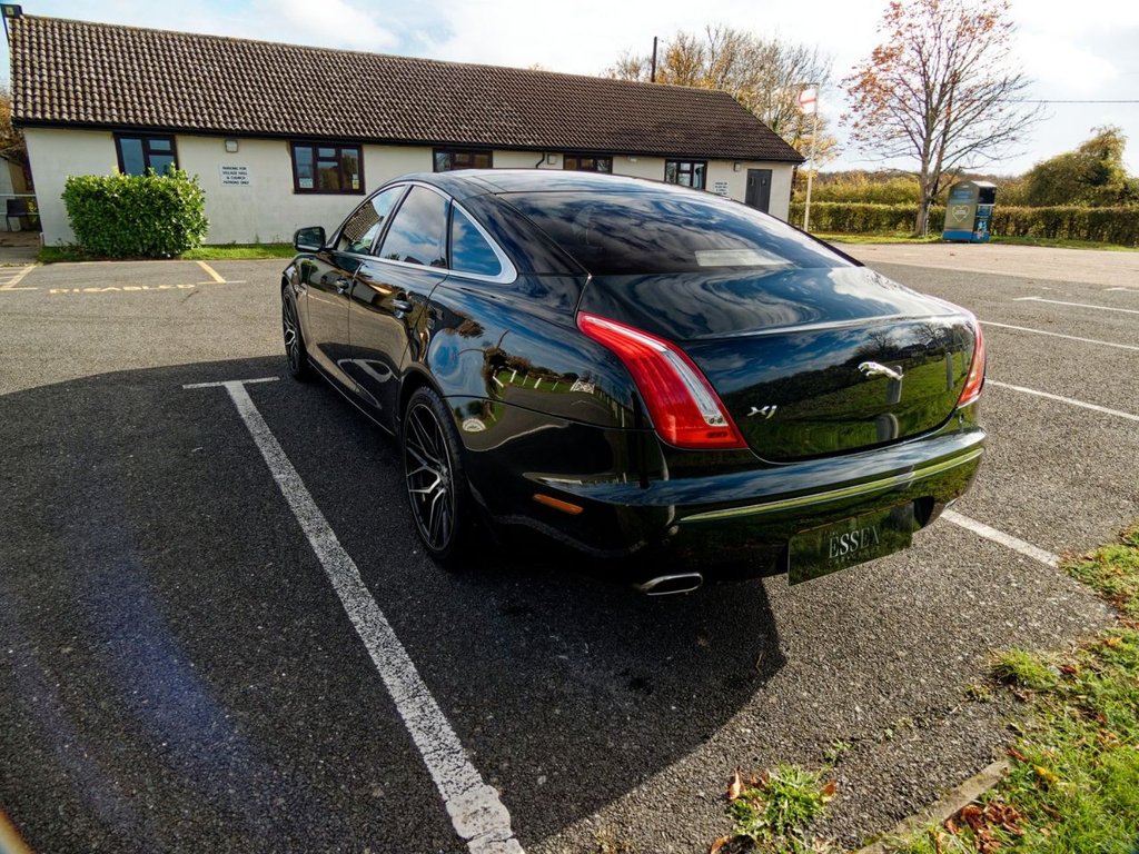Used Jaguar XJ 2011 for sale - 76469585: Photo 20