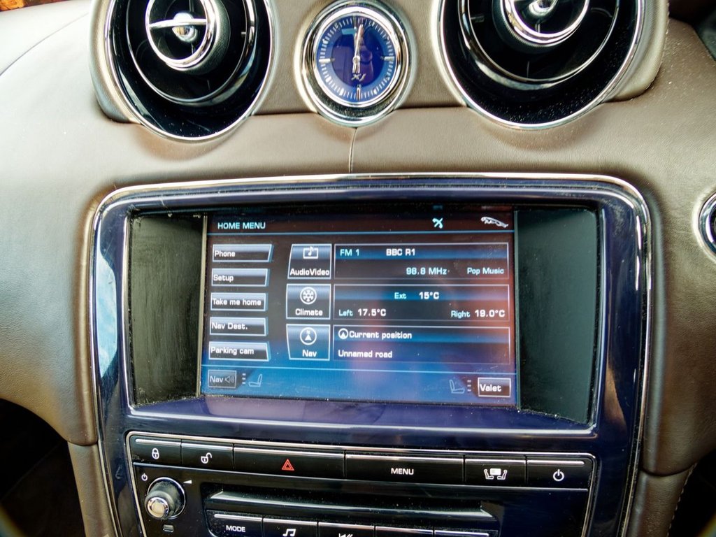 Used Jaguar XJ 2011 for sale - 76469585: Photo 40