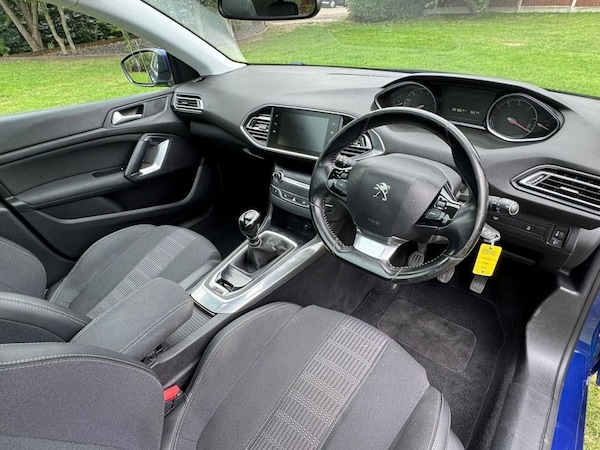 Used Peugeot 308 2020 for sale - 75765138: Photo 19