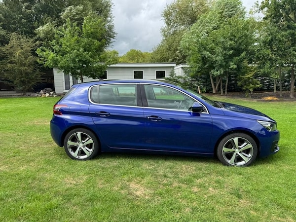 Used Peugeot 308 2020 for sale - 75765138: Photo 9