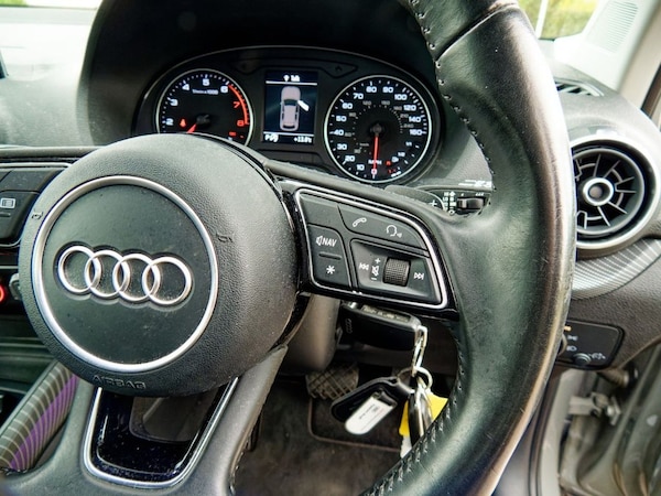 Used Audi Q2 2017 for sale - 76223674: Photo 25