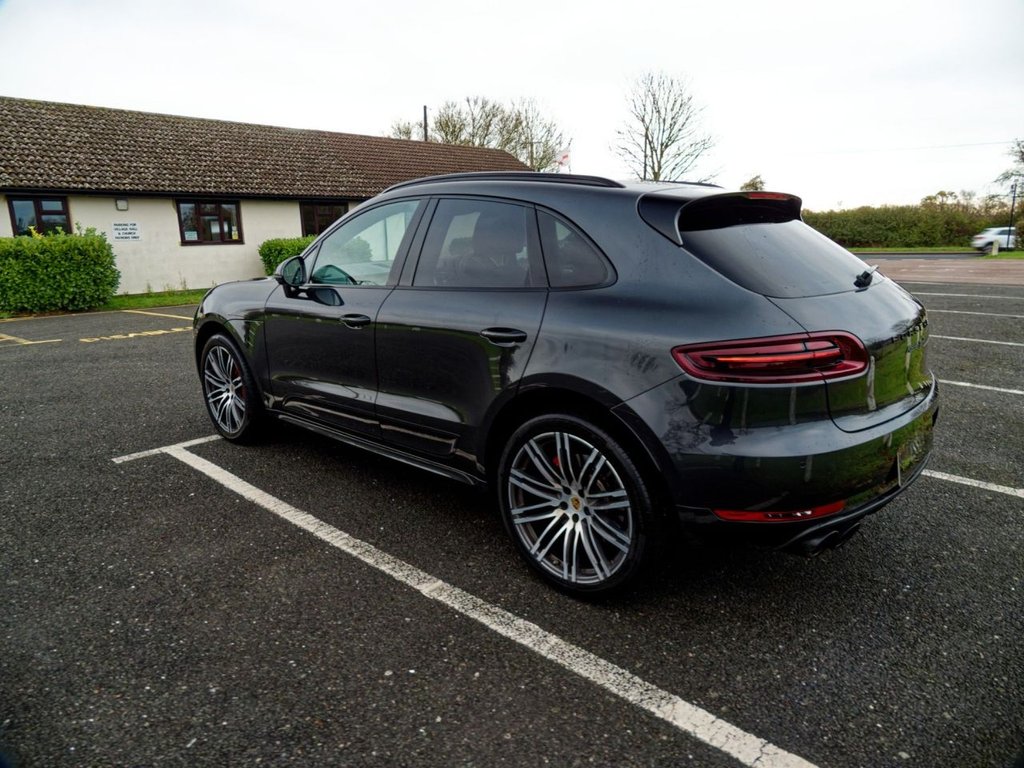 Used Porsche Macan 2017 for sale - 76725098: Photo 19