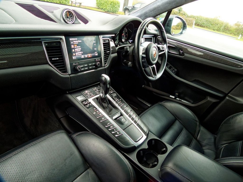 Used Porsche Macan 2017 for sale - 76725098: Photo 31