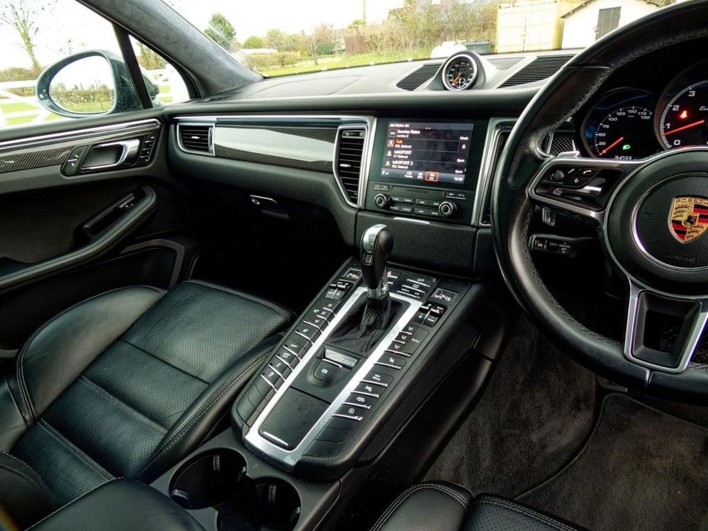 Used Porsche Macan 2017 for sale - 76725098: Photo 36