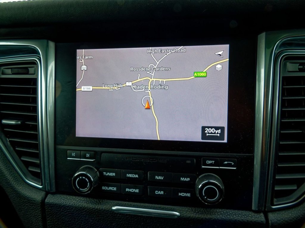 Used Porsche Macan 2017 for sale - 76725098: Photo 42